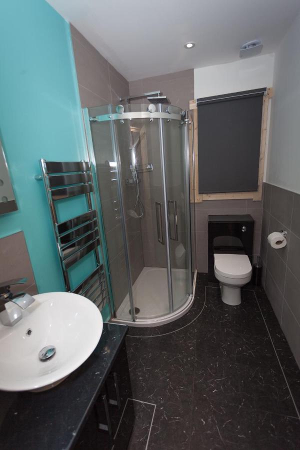 Ilodge Ultra Louth  Bagian luar foto