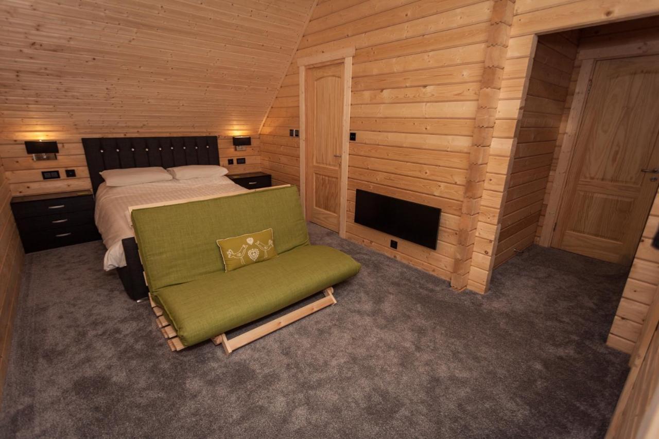 Ilodge Ultra Louth  Bagian luar foto