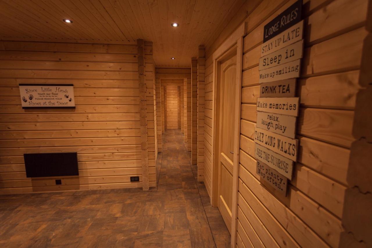 Ilodge Ultra Louth  Bagian luar foto