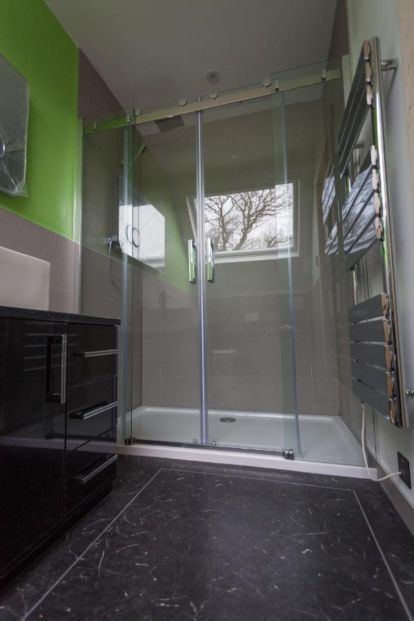 Ilodge Ultra Louth  Bagian luar foto