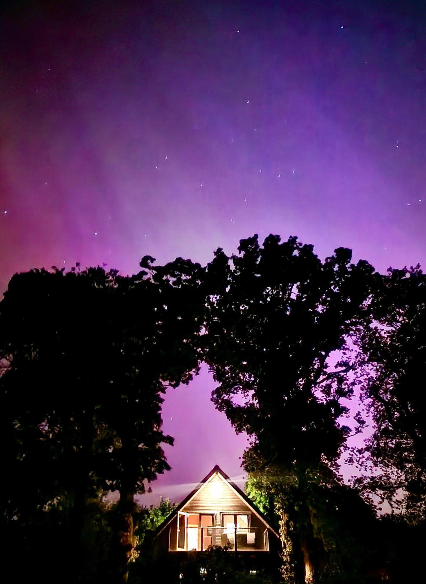 Ilodge Ultra Louth  Bagian luar foto